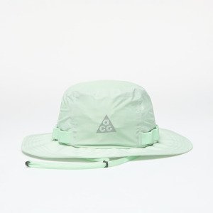 Klobouk Nike Apex Storm-FIT Bucket Hat Vapor Green/ Reflective Silv S